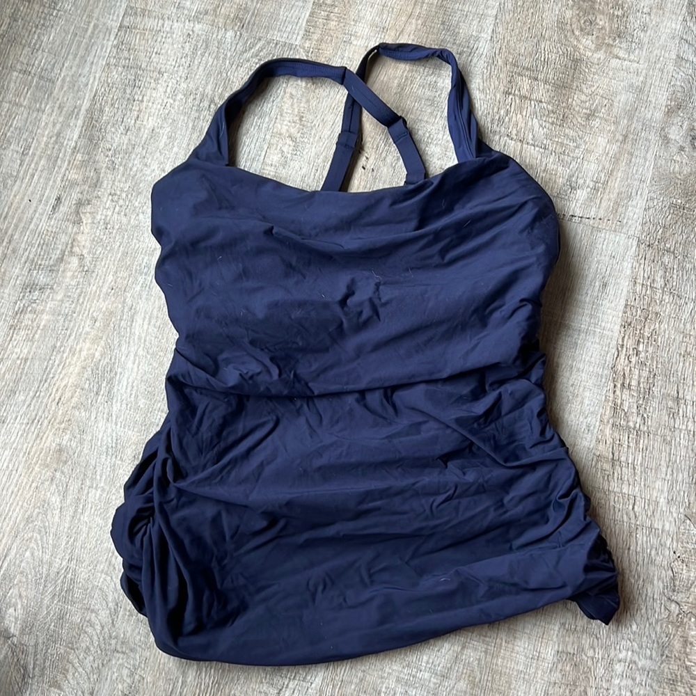 Athleta blue square neck tankini top.
